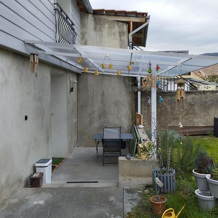 Le Petit Nid Apartamento Montgaillard  Exterior foto