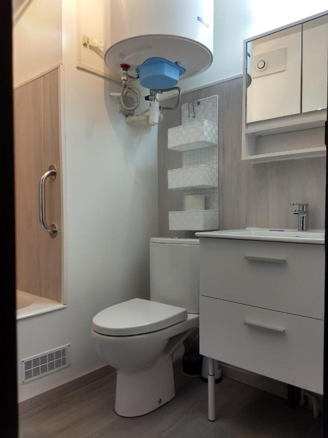 Le Petit Nid Apartamento Montgaillard  Exterior foto