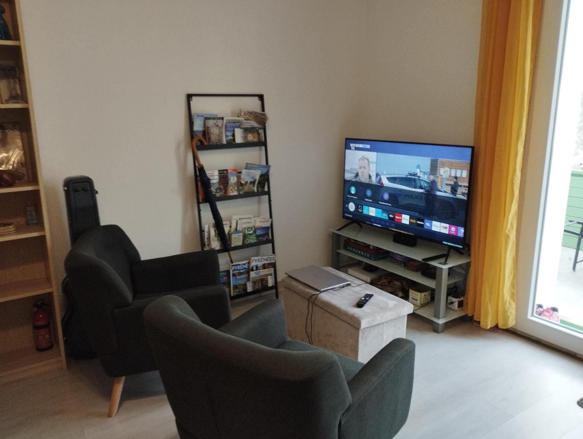 Le Petit Nid Apartamento Montgaillard  Exterior foto